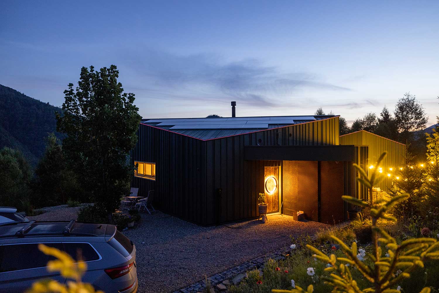 راهنمای جامع بسته‌بندی برای اقامت در کلبه‌های طبیعت